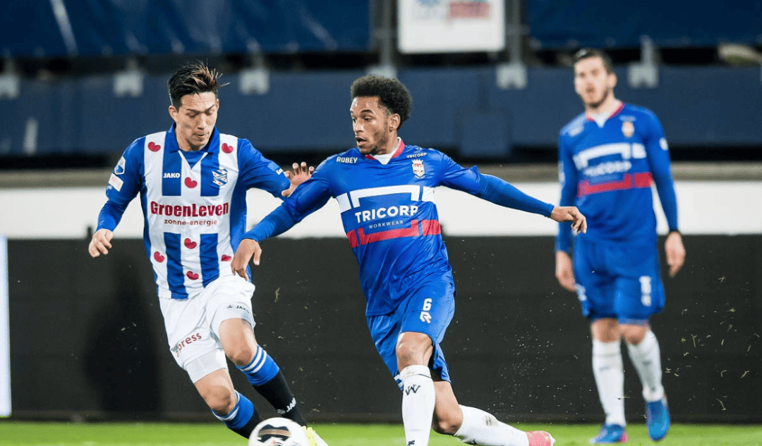 塑造出鲜明 塑造出鲜明