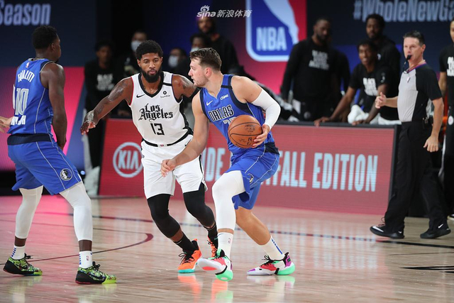 空间与错位 空间与错位